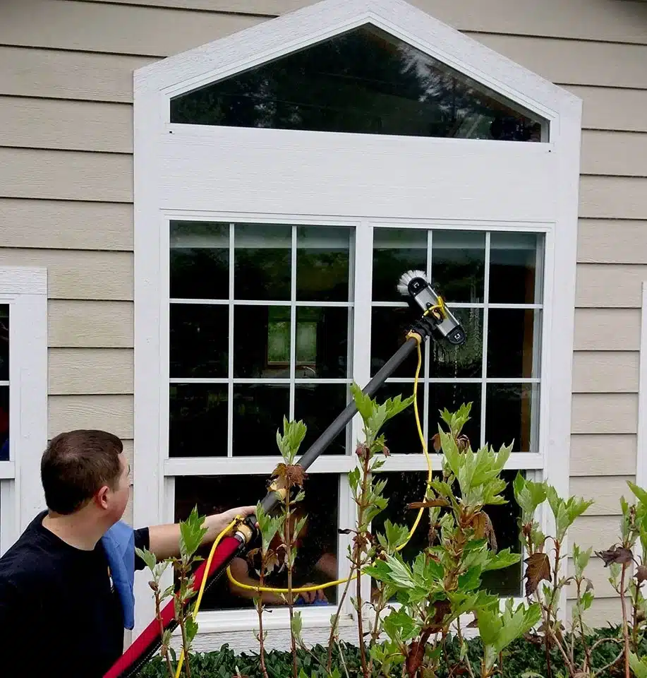 Professional Exterior Cleaning Services in Kirkland, WA